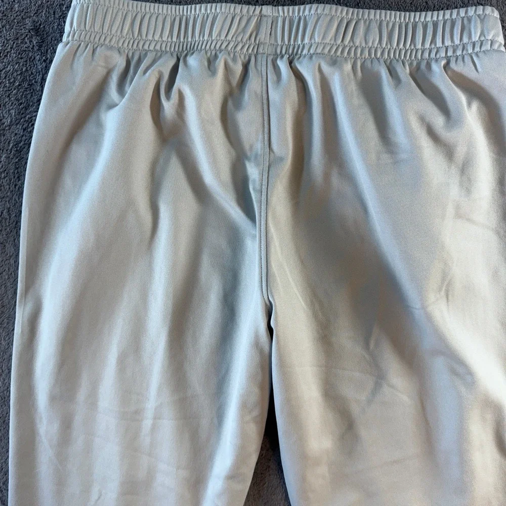 #10 Under Armour Mens Gray Soccer Training Joggers Pants Size Medium #10 Graphic